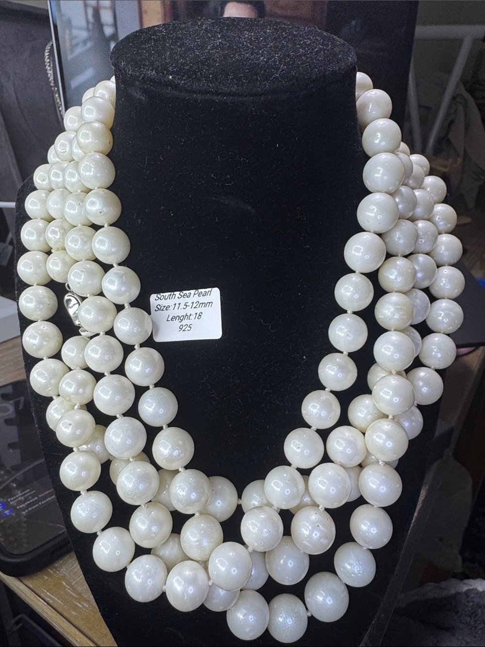 South Sea PearlNecklace - White